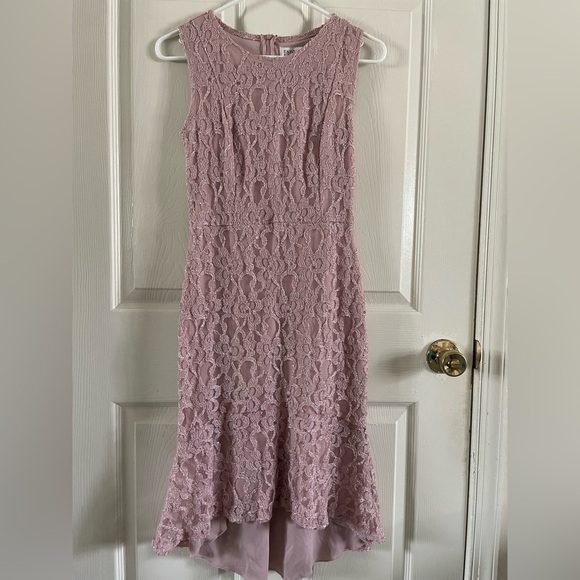 Enfocus Studio Dresses & Skirts - Enfocus Studio Mauve Lace Dress